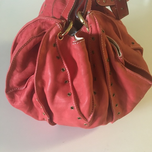 Gorgeous Mania Handbag - Picture 7 of 8